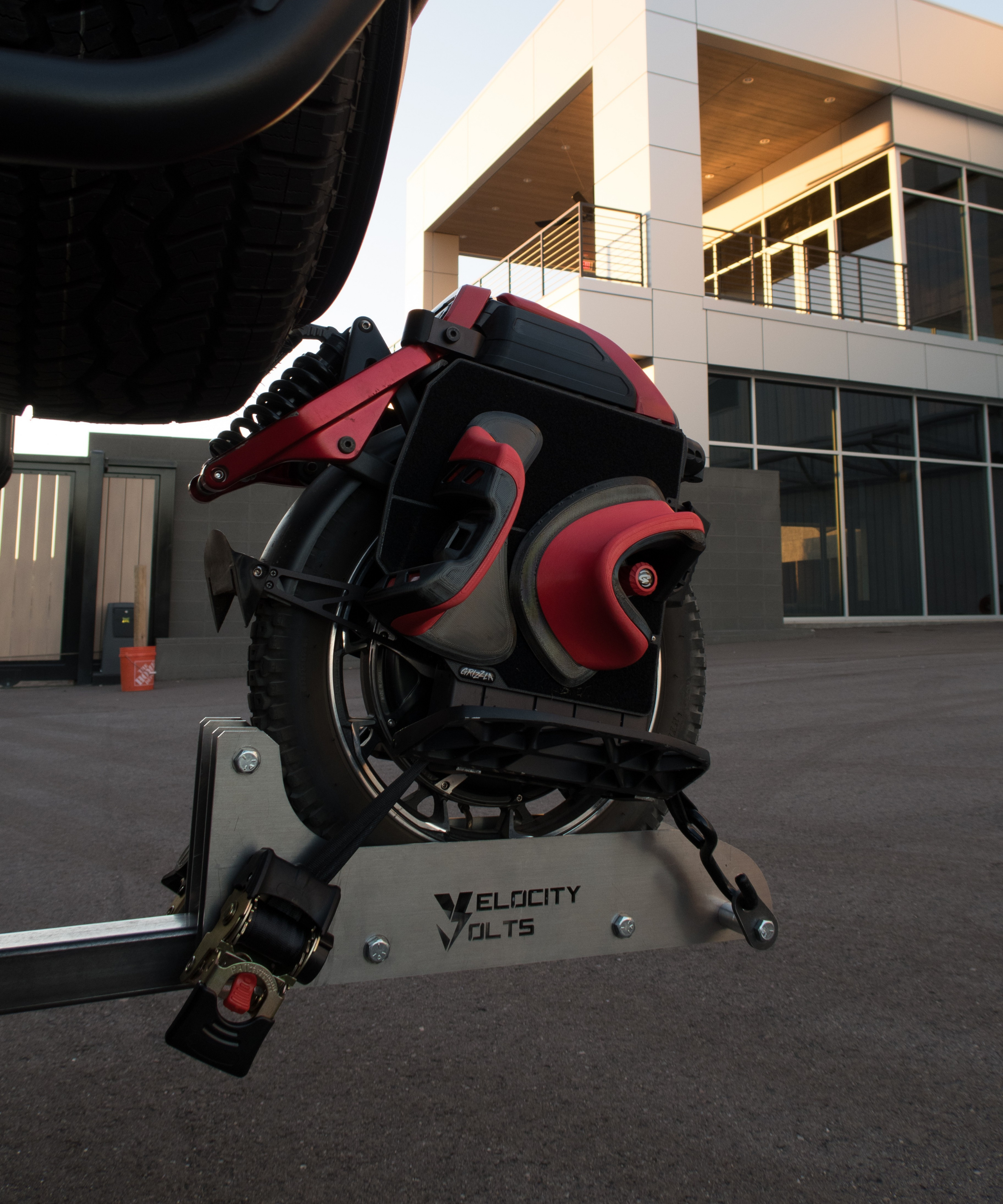 The World's First EUC Hitch Carrier