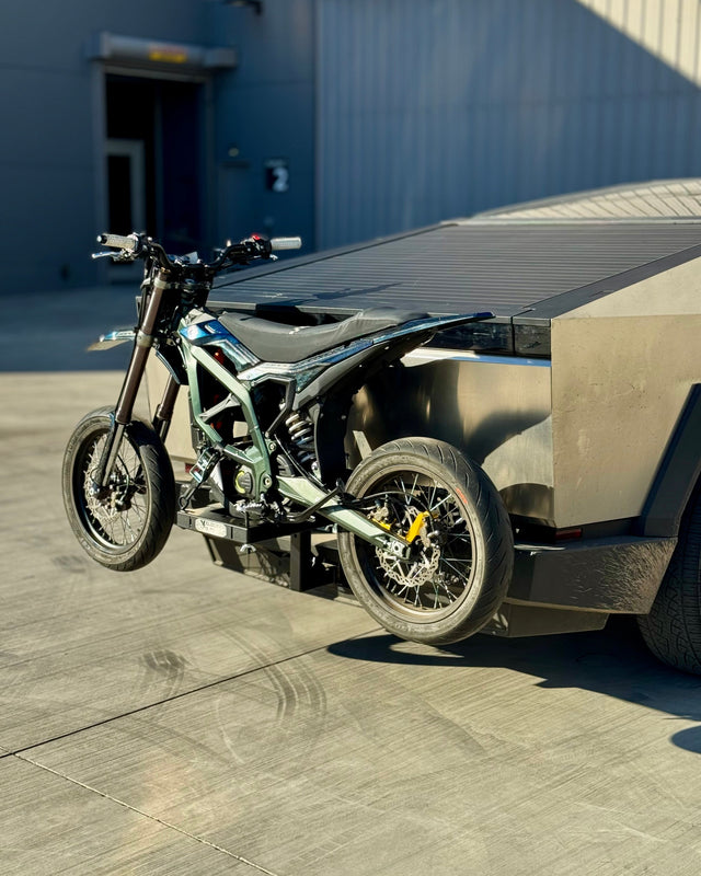 surron ultra bee on cybertruck emoto bike rack 